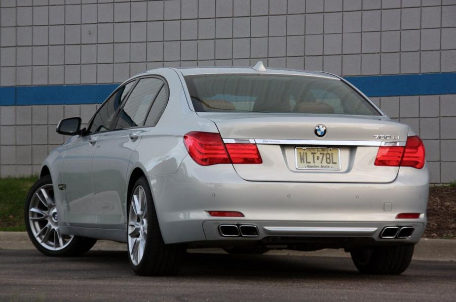 BMW 760iL 2010 года  (фото 48 из 71)